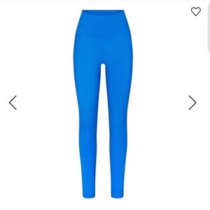 SKIMS Vibrant Blue Leggings